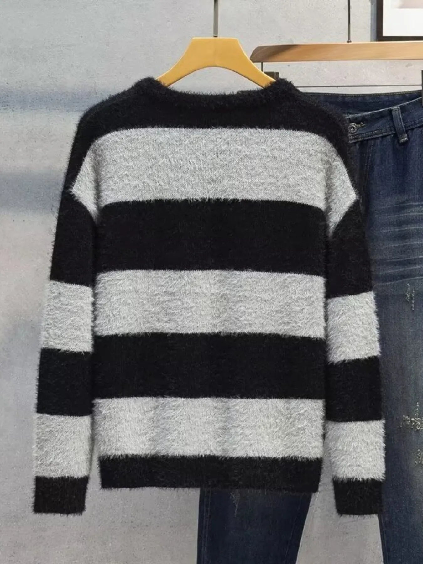 56829d365df04845989f49323aefd0ed-Max-Origin